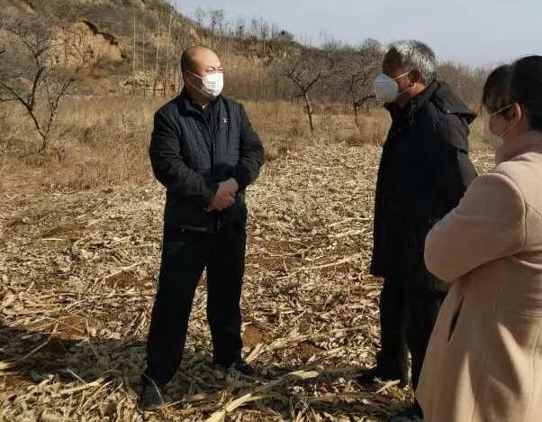 安丘抗疫人员牺牲,村干部病倒抗疫一线