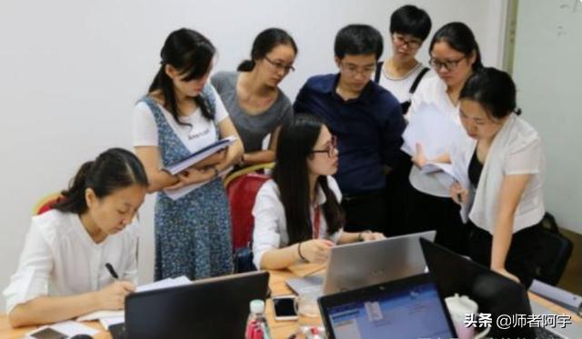 本科毕业就业月薪3万的六大专业,让985毕业生后悔的四大专业