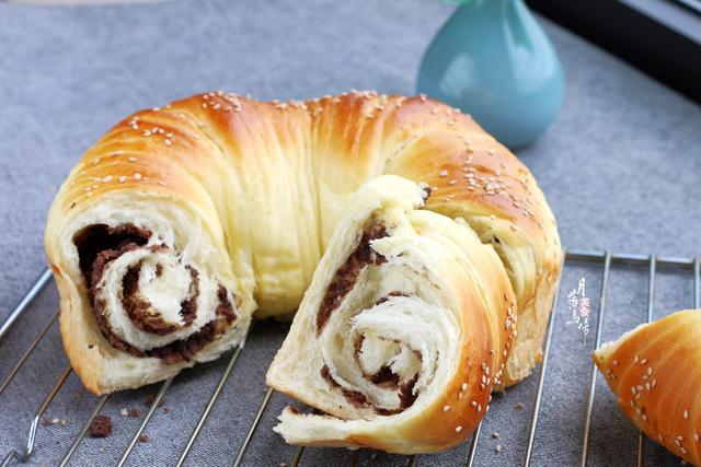 简单面包教程不用烤箱不加牛奶,超简单面包不需要牛奶