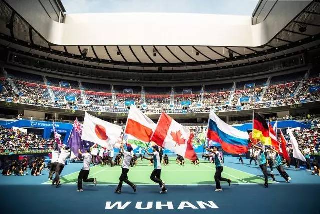 武汉光谷国际网球中心旋风球场