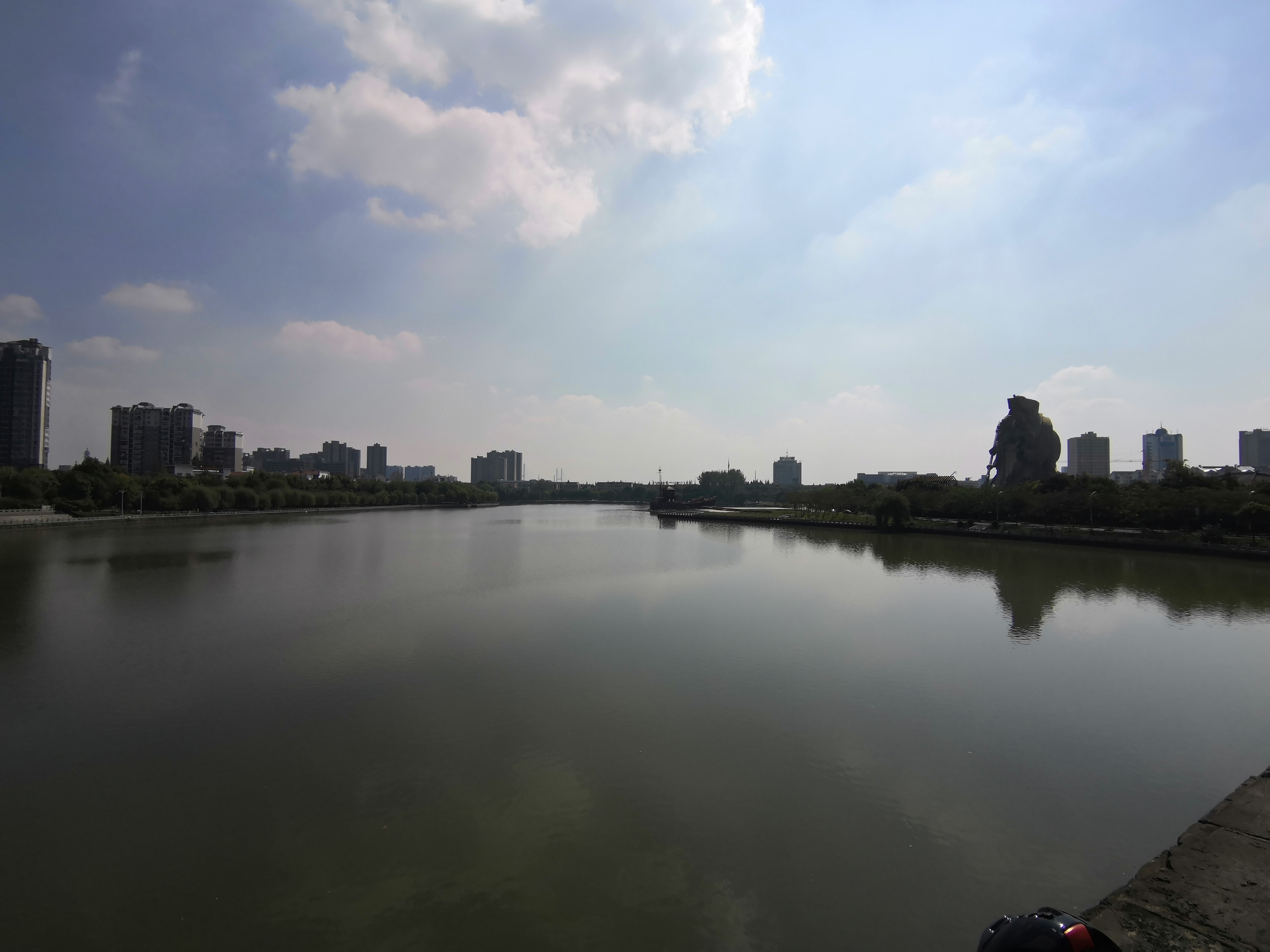 荆州古城游记视频,五羊本田pcx150国产的好不好