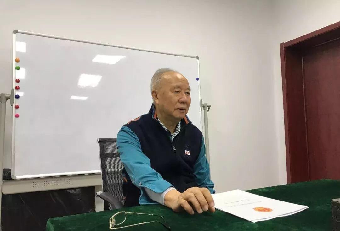 曾经的中国首富入狱10年,90年代中国首富用罐头换飞机