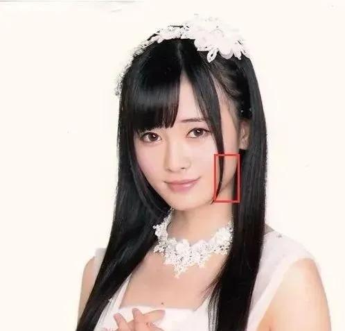 鞠婧祎现实中是真的白吗,鞠婧祎现实真的那么白吗