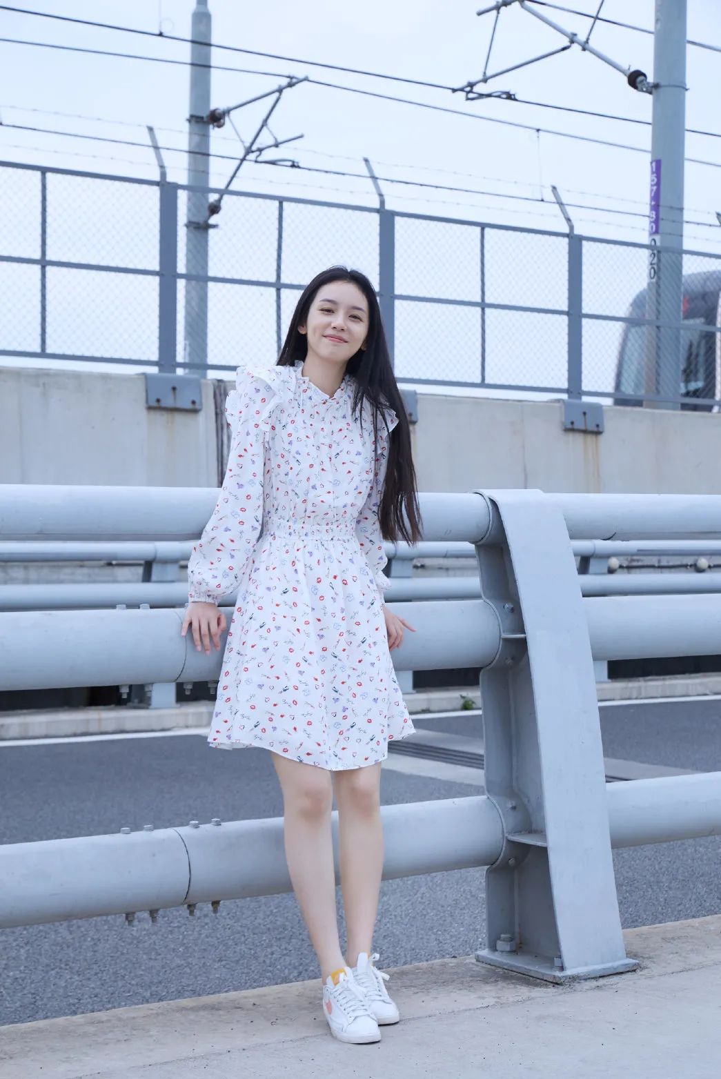 又好看又百搭的小白鞋,那些超好看的又百搭的小白鞋