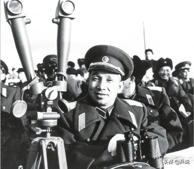 粟裕辞让，罗荣桓才评上元帅？十大元帅，无人能替代