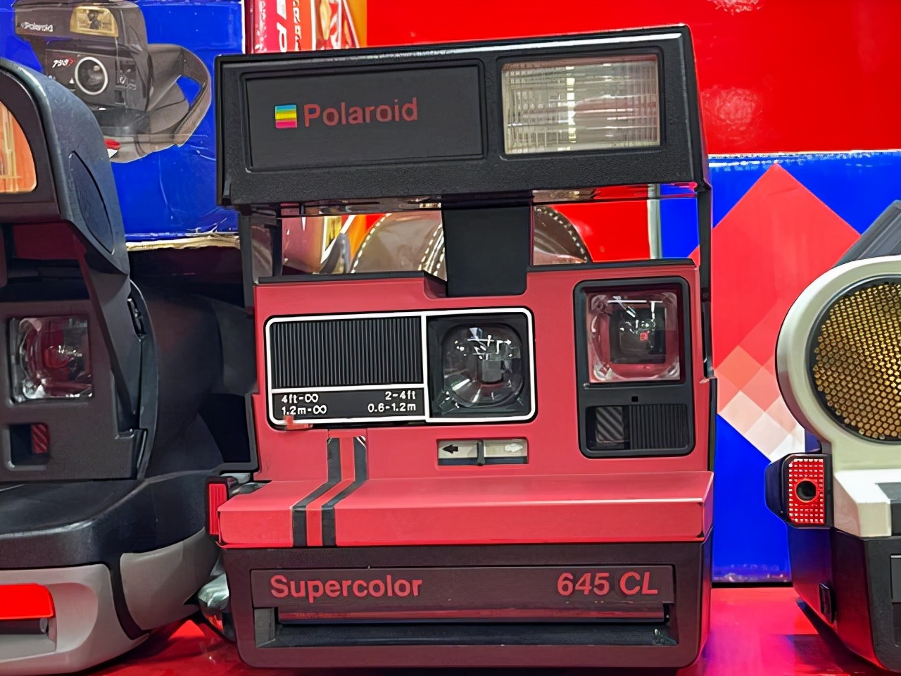 逛沈阳二手相机店：尼康没人要，大炮被放弃，宝丽莱却有很多人找