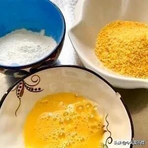 厨师挂糊技巧,炸河虾挂糊怎么做又酥又好吃