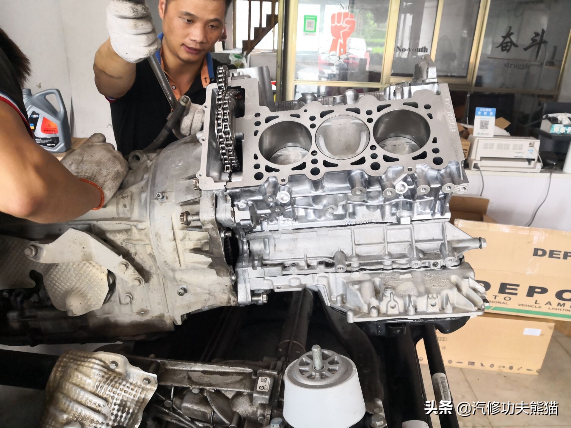 能拉动波音747的大众神车途锐烧机油治理，修完了又可以拉飞机了