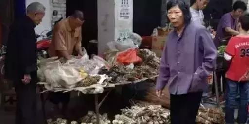 罗定农村人山人海,罗定人山人海