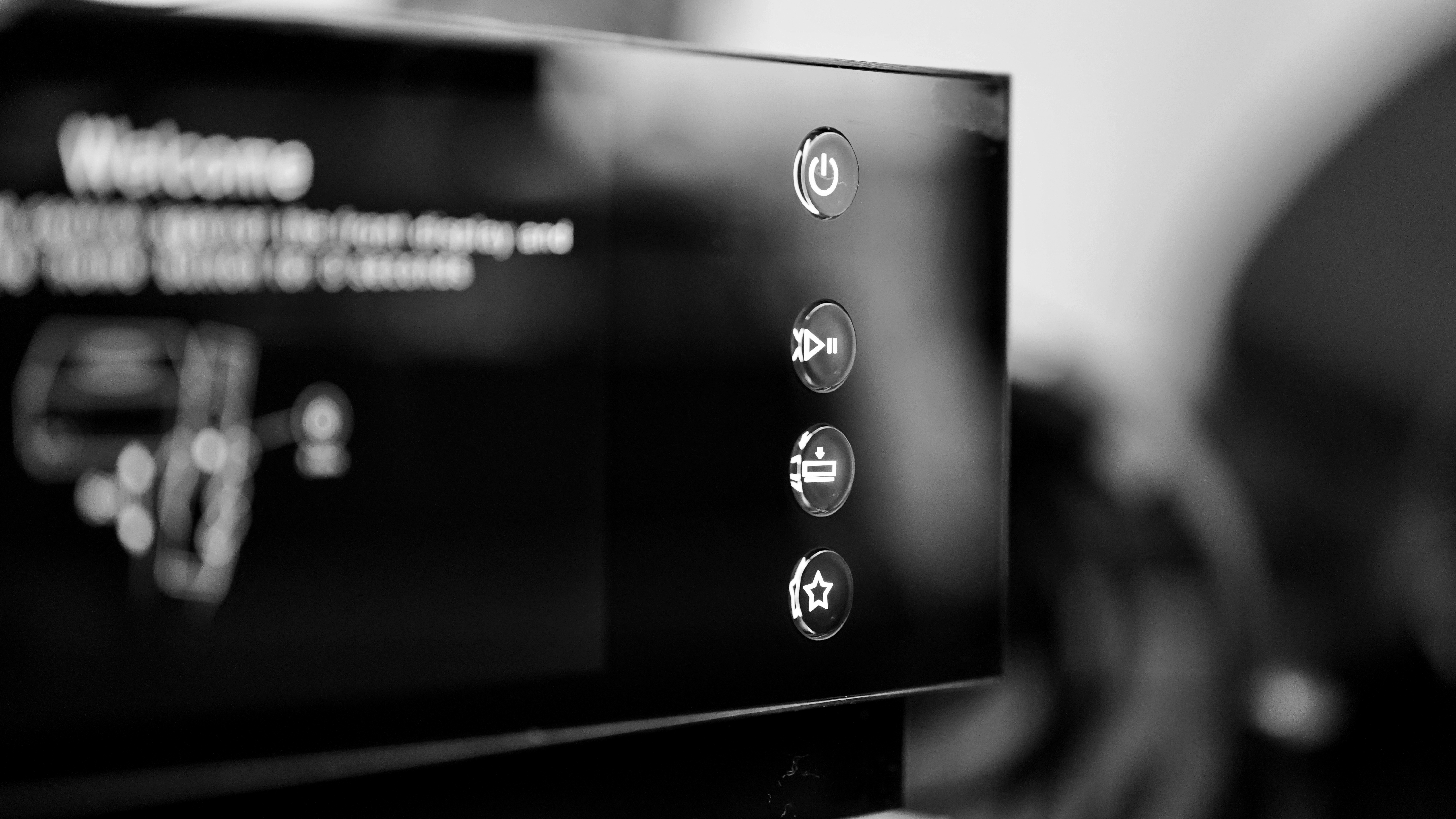 把宾利的声音带回家！可以放在桌面的英国Naim音乐一体机了解下