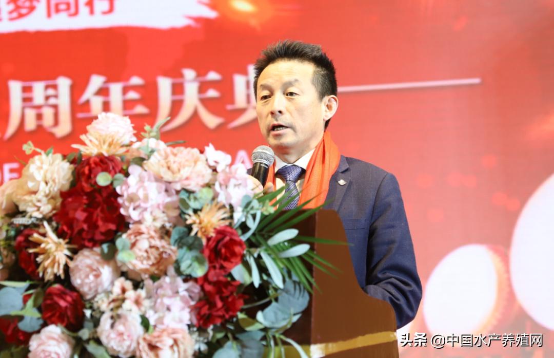 未来五年，实现年销量突破18万吨！南通巴大25周年华诞之际，超400位经销商现场共同见证