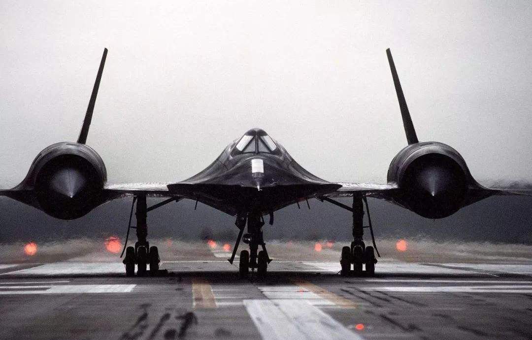 黑鸟高空侦察机,黑鸟高空战斗机