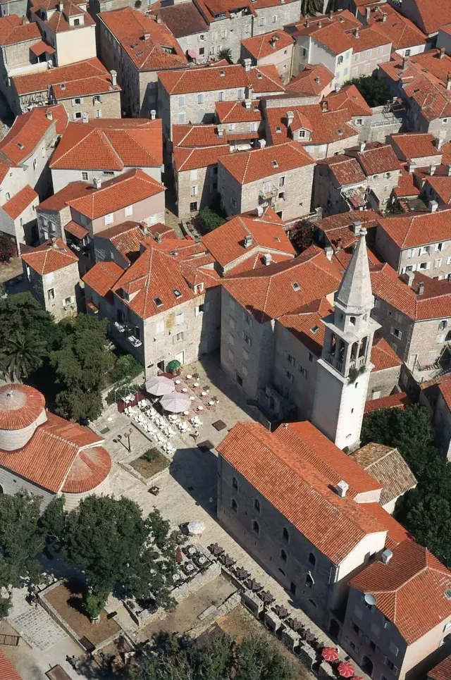 办欧洲申根签证需要公证还是认证,走遍欧洲三个国家