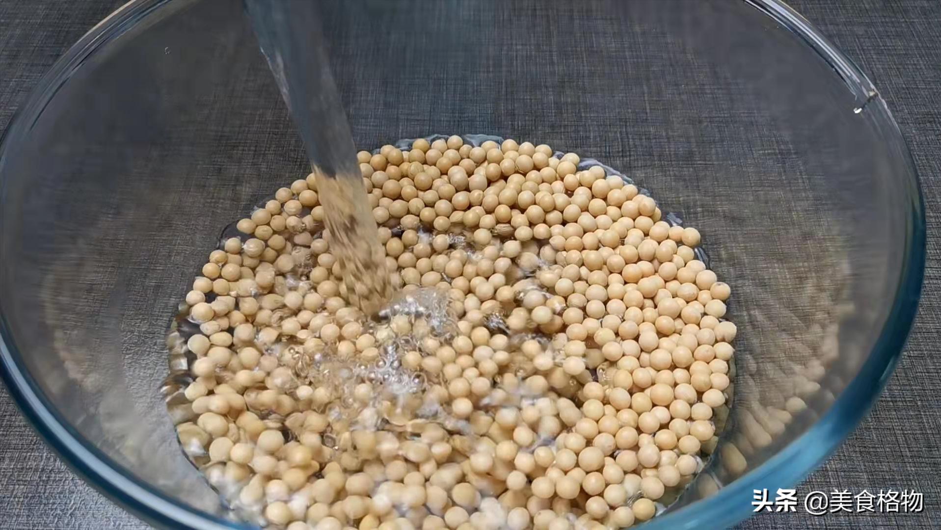 一斤黄豆怎么用白醋做豆腐,黄豆浆里点一勺白醋瞬间变豆腐