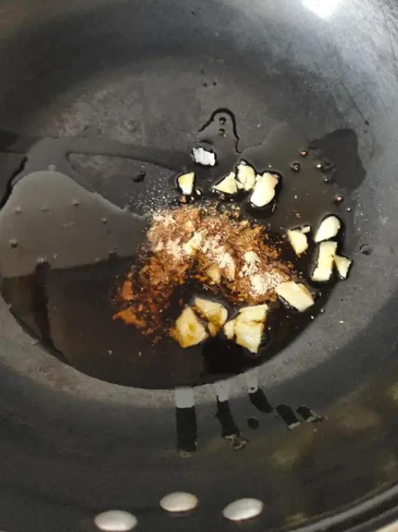 生牛肉怎么炒又烂又嫩呢,生牛肉怎么炒嫩宝宝吃