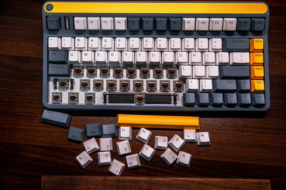 iqunixa80机械键盘拆解测评,iqa80键盘