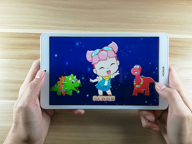 荣耀平板58寸值得买么,荣耀平板58英寸参数
