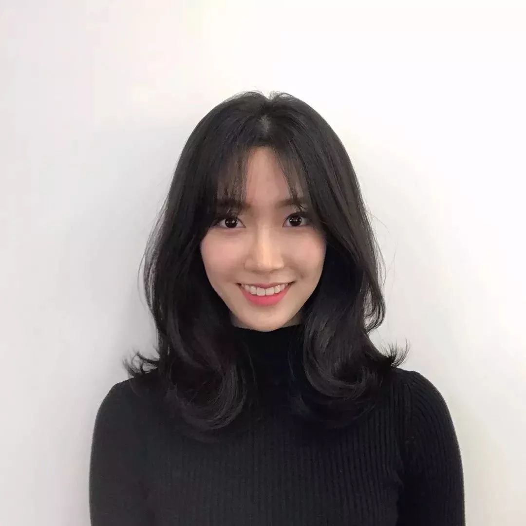 中长发锁骨发烫发中卷,初恋锁骨发中长发烫发