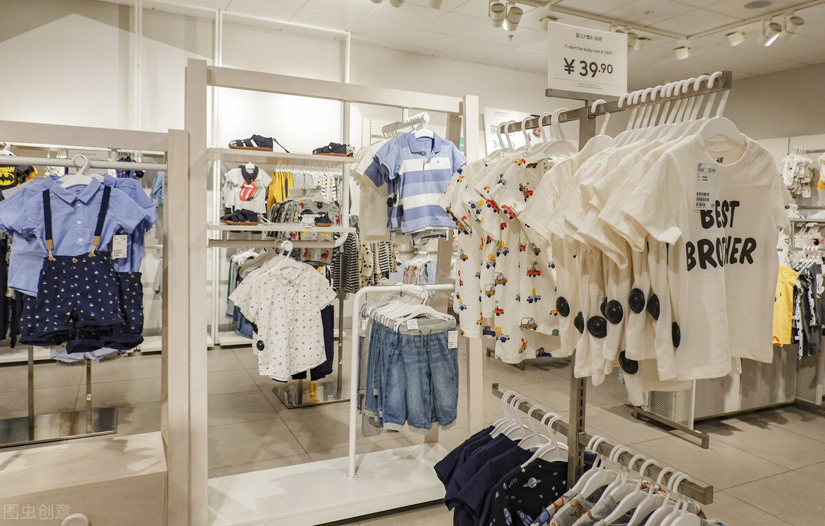 开童装品牌折扣店,要开就开连锁店