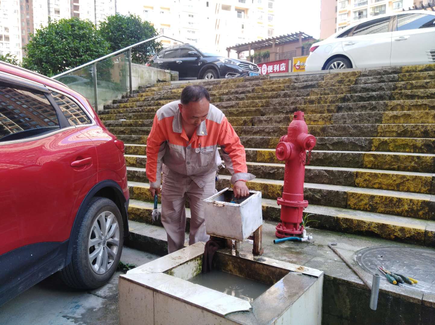 花果园的物业工作靠谱嘛,花果园物业评价