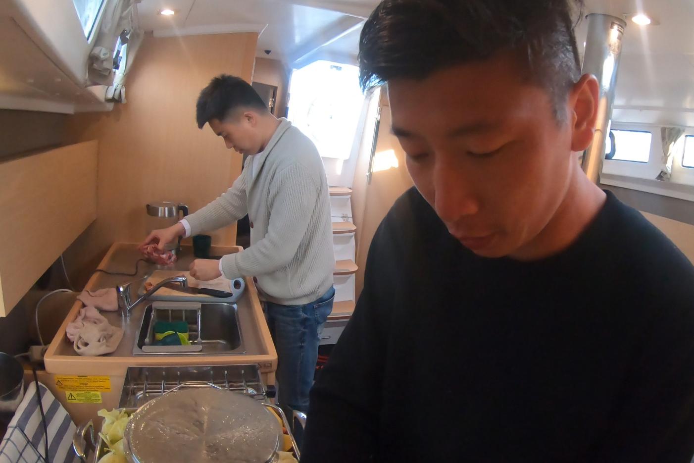 中国小伙的航海日记（二）：两个菜鸟闯北欧，被困极寒波罗的海