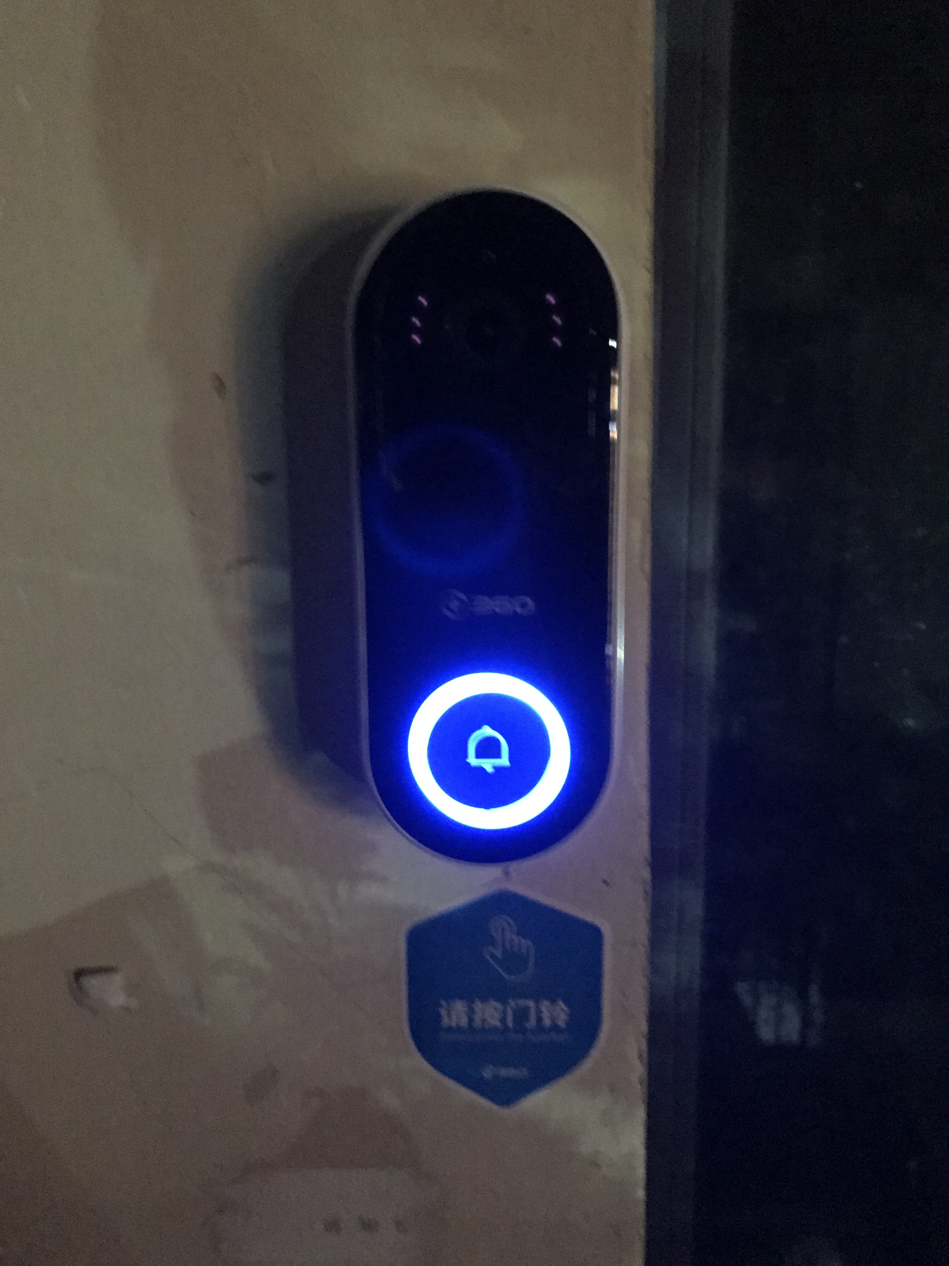 300多元雇来一个认真负责的保安——360智能可视门铃