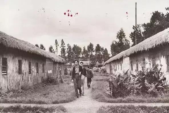 邓稼先两弹的奖金是多少,邓稼先两弹一星功勋奖章