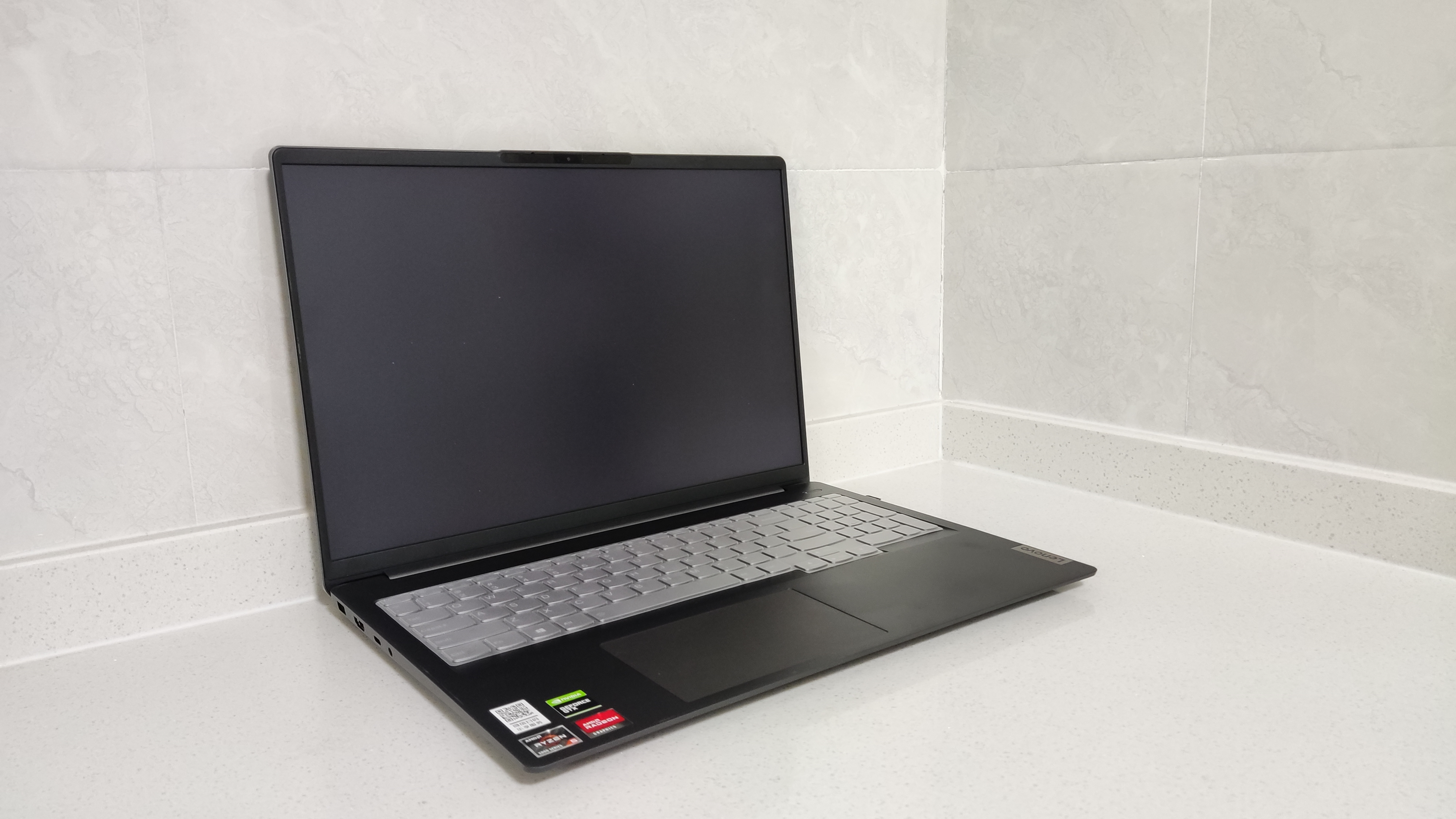 2021款小新pro16锐龙版,联想小新16pro和magicbook16pro