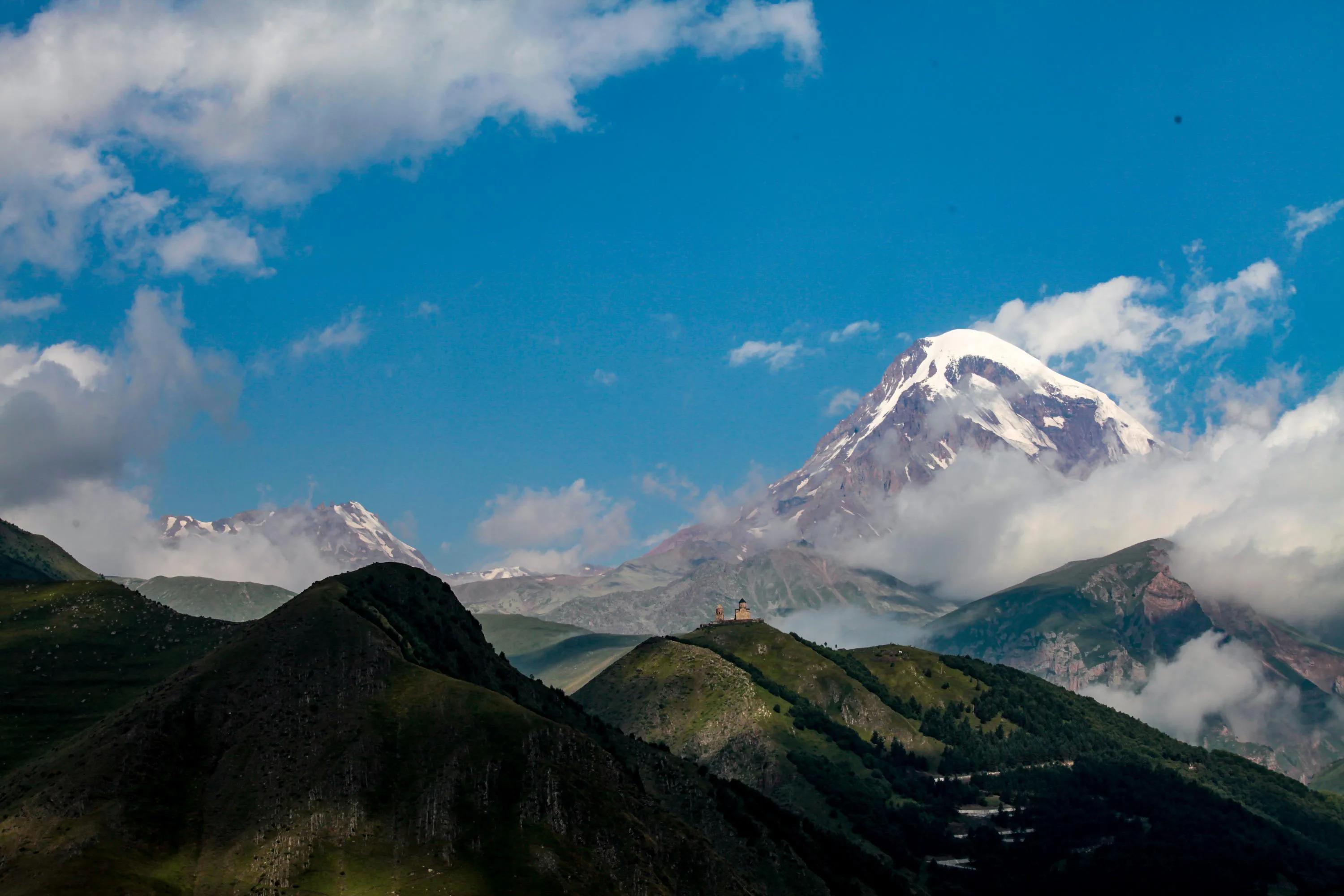 自驾格鲁吉亚高加索山区,卡兹别克山旅游攻略