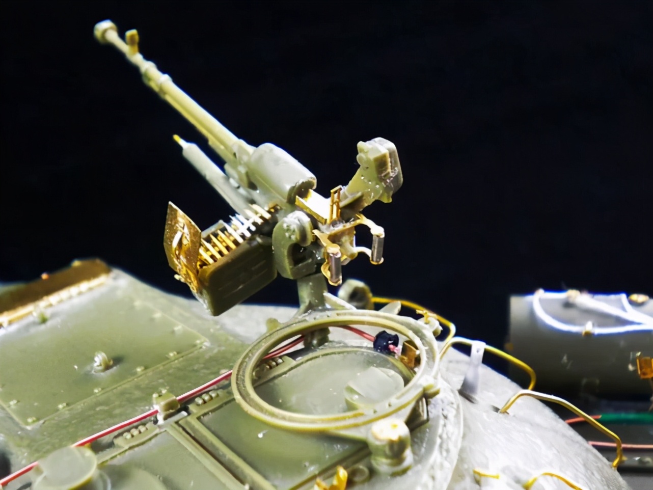 45元塑料坦克模型，精心制作半年，完工时太逼真！一万元也不卖