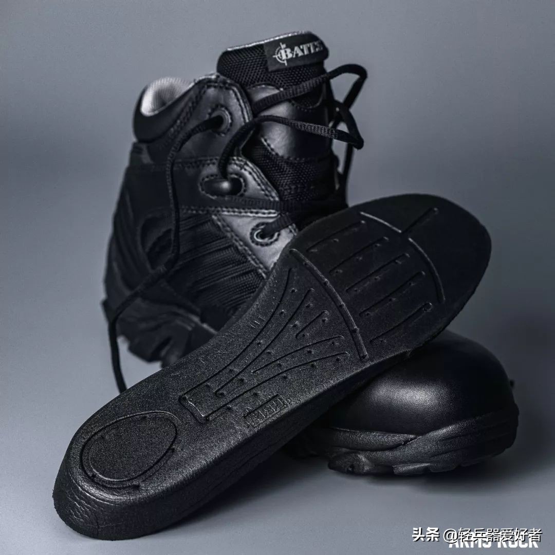 为什么军靴又防水又透气,作战靴真的适合日常穿吗