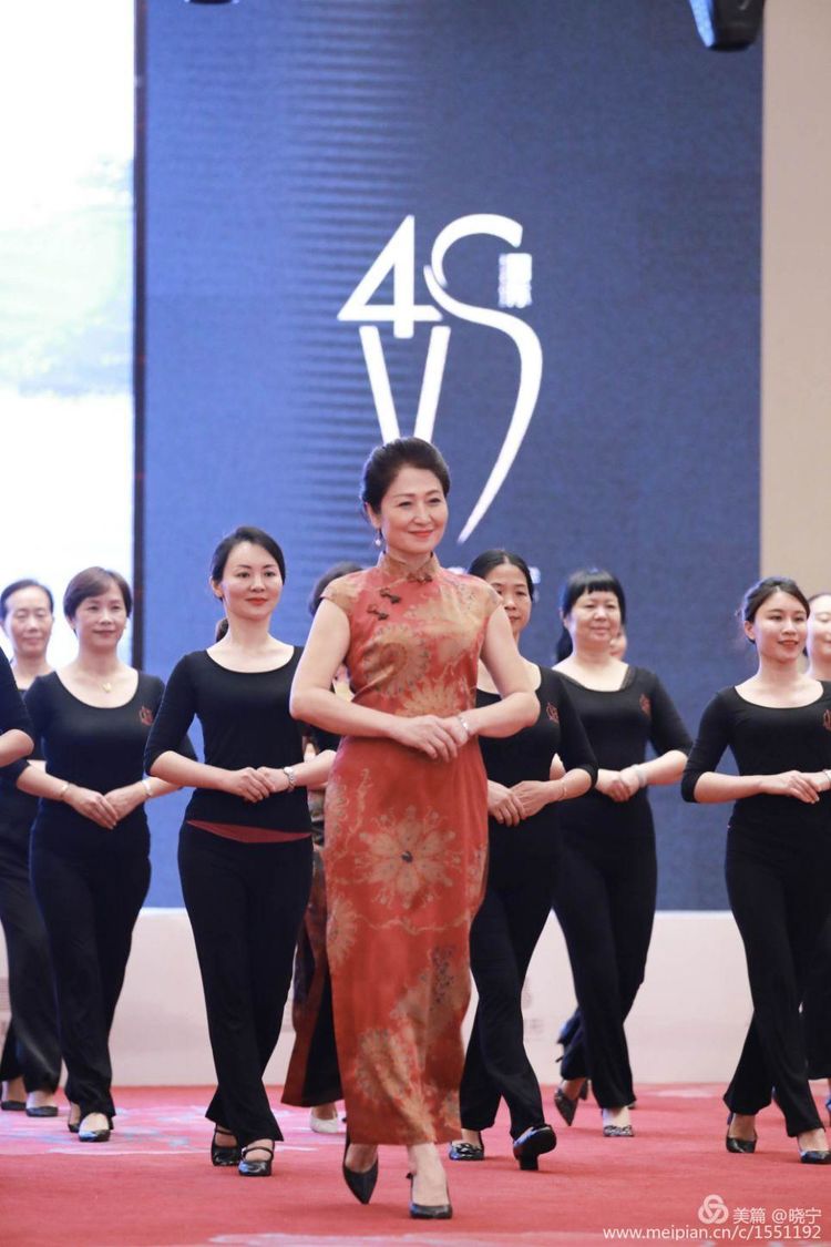 邱兵直播完整版,邱兵去部队找段卫兵