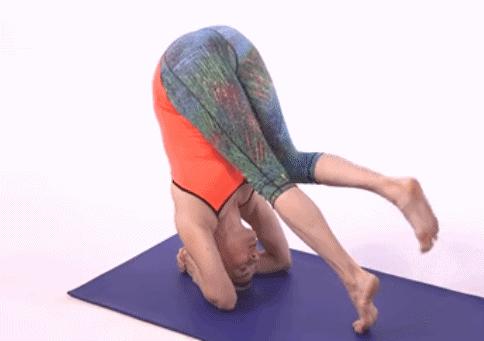 想学倒立，又不知道从哪下手练习？5个基础动作，坚持一个月试试