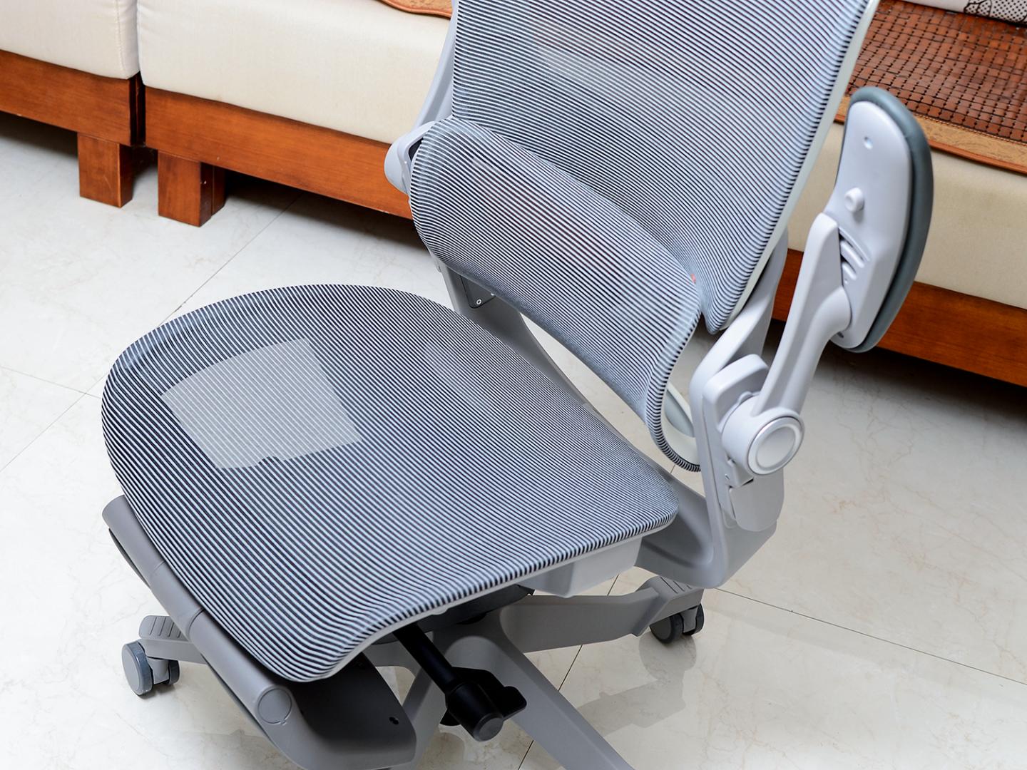 网易严选人体工学椅腰靠磨损,网易严选人体工学椅3d腰靠版