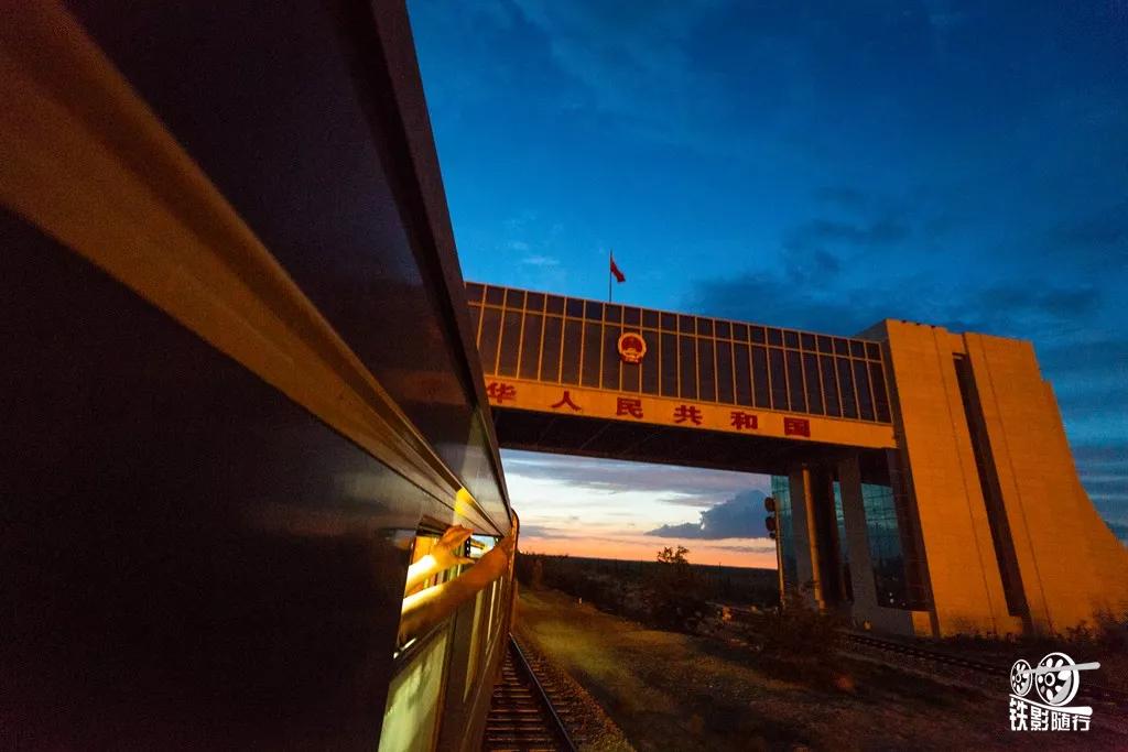 閾佸奖,閾佸奖闅忚婊囪秺閾佽矾