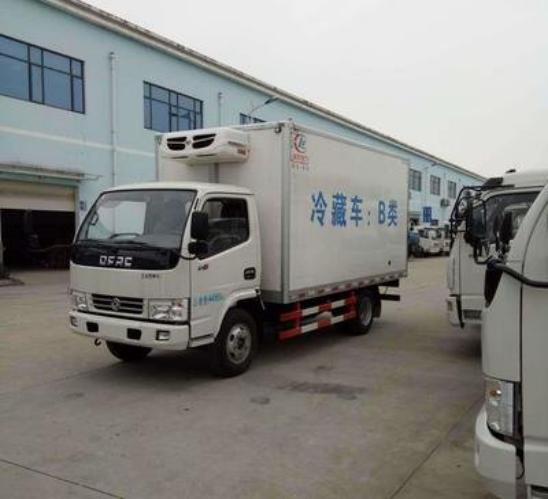 刀鱼从60块钱一斤，跌至3块钱一斤，消费者：再便宜也买不起