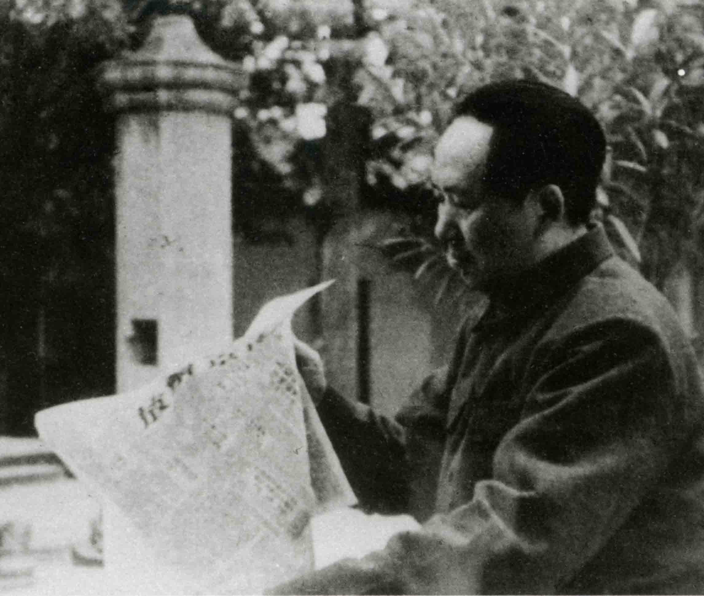 二十年前的报纸新闻,历史各个时期的报纸