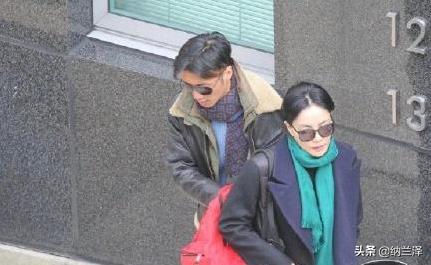 王菲谢霆锋复合的时间,王菲谢霆锋复合后首次演出