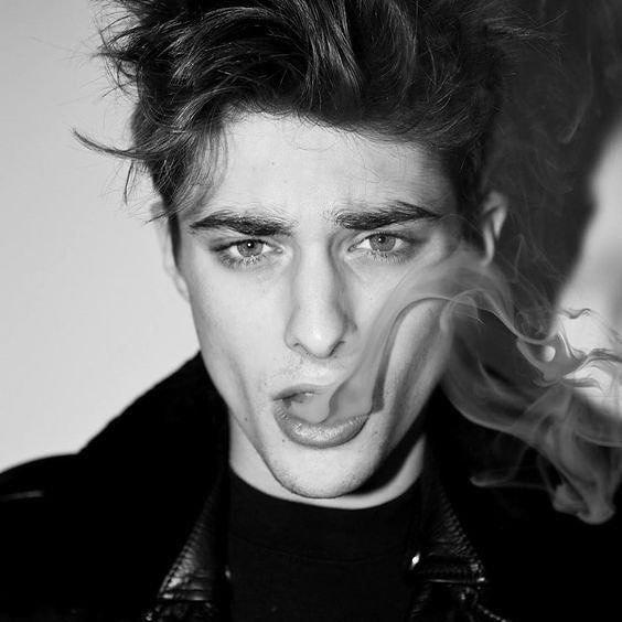 法国帅气男模,法国英俊男模成最帅伏地魔