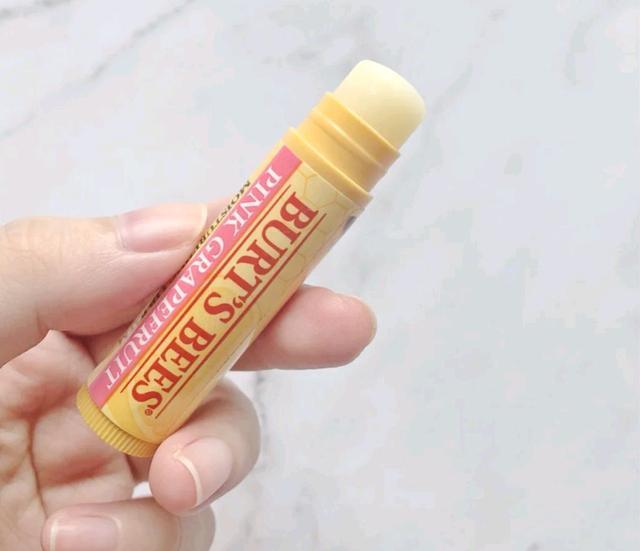 5款实力派润唇膏：placenta唇部精华小众零差评，曼秀雷敦最好用