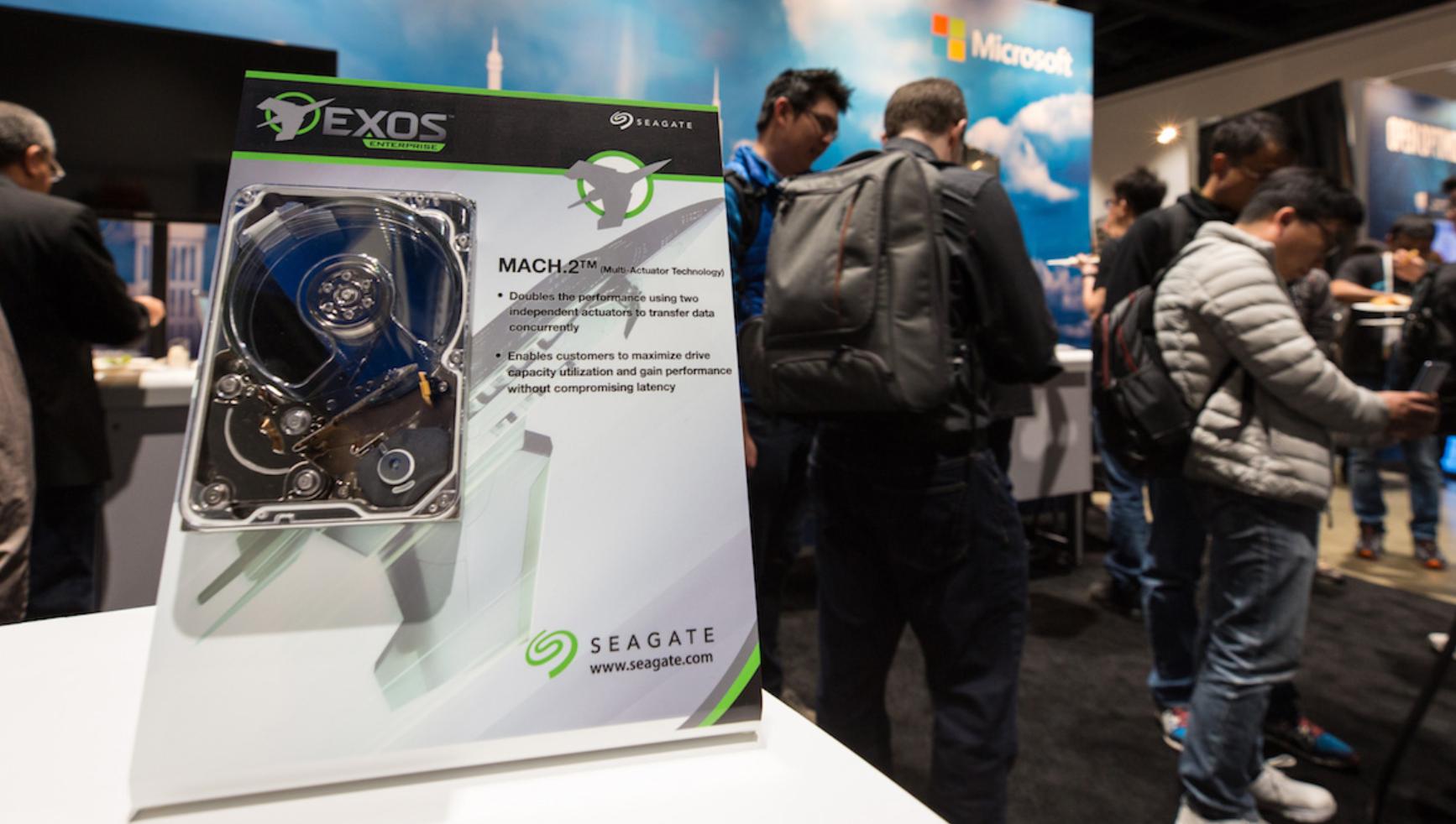 希捷新出机械硬盘堪比固态硬盘,希捷seagate机械硬盘传输速度