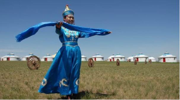 蒙古族的哈达是什么样式的,蒙古族不同颜色的哈达象征什么