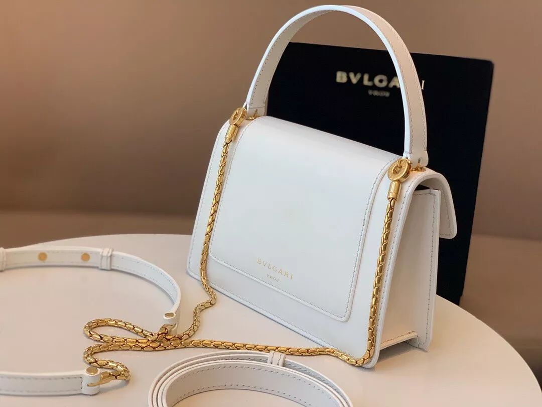 袁咏仪回应救赎众生,袁咏仪说她拯救了银河系