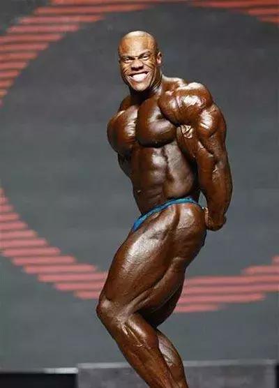 健美先生菲尔希斯的日常饮食计划,菲尔西斯胸肌训练