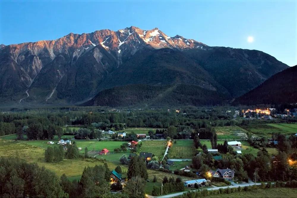 避疫圣地？BC省这些“宝藏城市”，人特别少，生活却挺方便