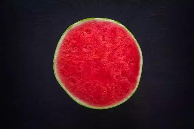 长期吃肉会出现什么情况,痰湿跟吃肉有关系吗