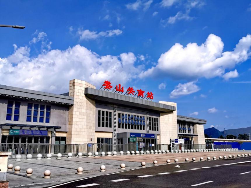 渝黔交界松坎山避暑,渝黔避暑高铁最新规划图