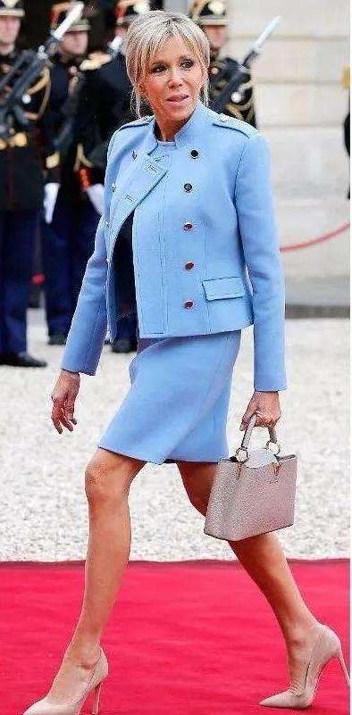 布里吉特同款lv包,布里吉特和lv