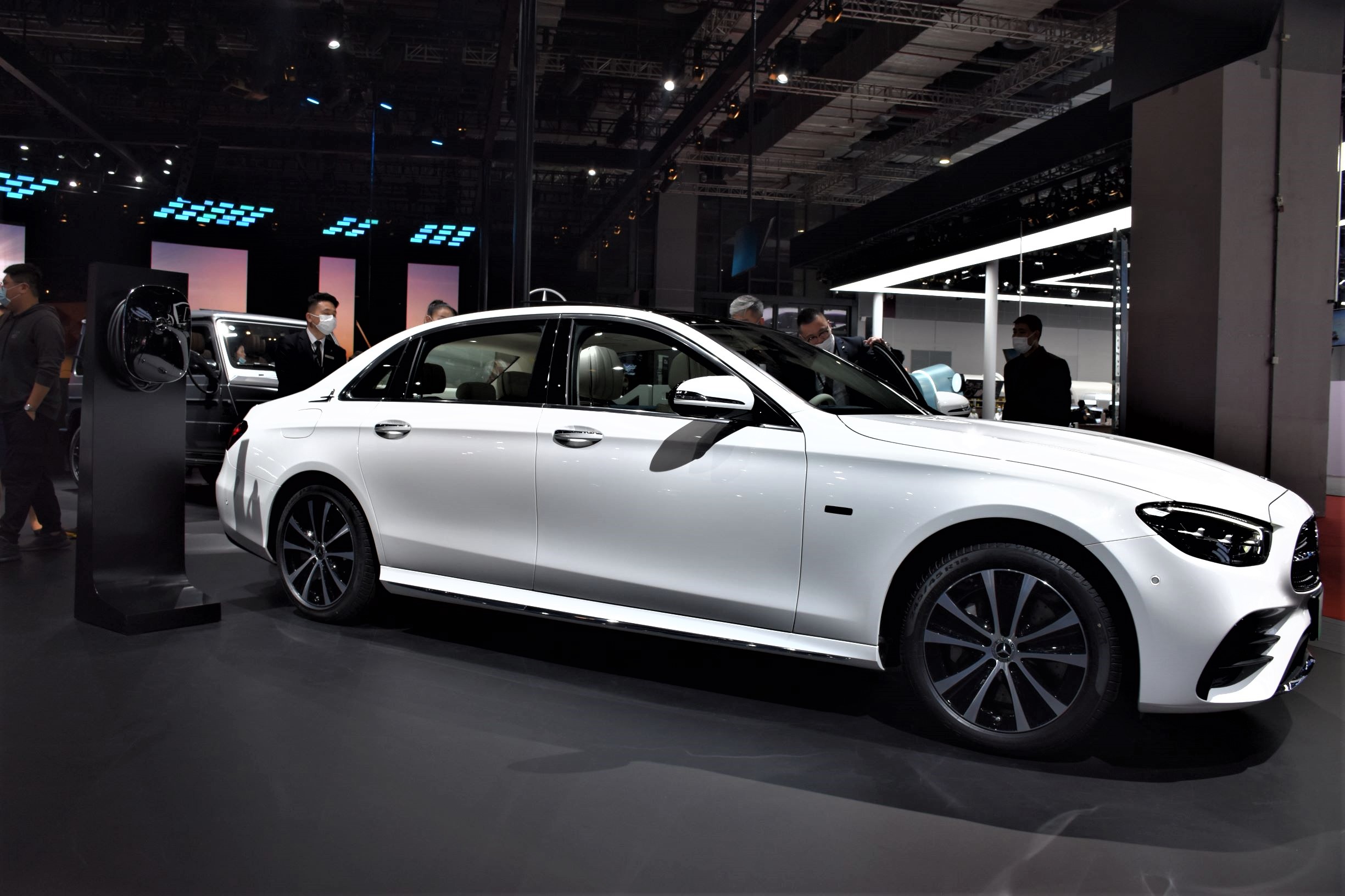 静态体验奔驰e,静态感受奔驰e300l2022款