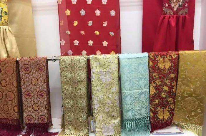 上海特产必买清单带回家过年 (过年有哪些特产可以带回家)